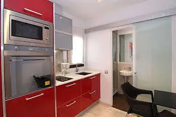 Apartment Portaferrissa *