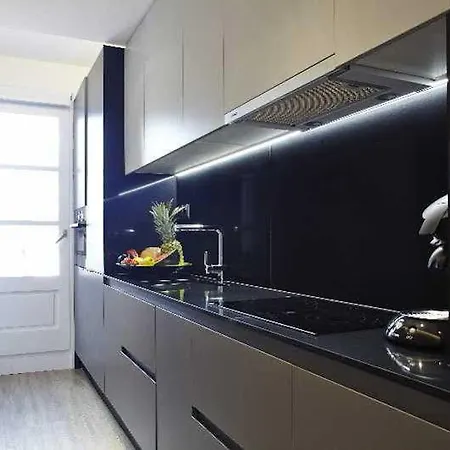 Apartment Portaferrissa *