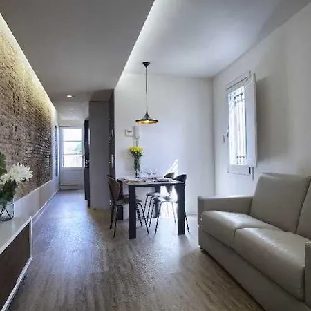 Apartment Portaferrissa *